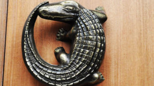 【メンズ財布】ワニ革の種類＆メリットを解説！【革財布の王者】