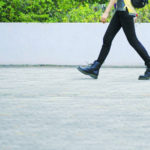 【メンズ】足が細い人のパンツの着こなし方!悩みは解決します。