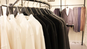 【メンズ】服を安く買う方法6選!安くてもおしゃれはできます!