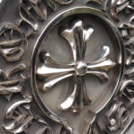 クロムハーツの財布はダサい?どこで買うべき?おすすめ通販サイトは?