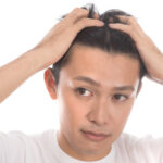 育毛剤は何歳から使うべき?ハゲていなくても必須?